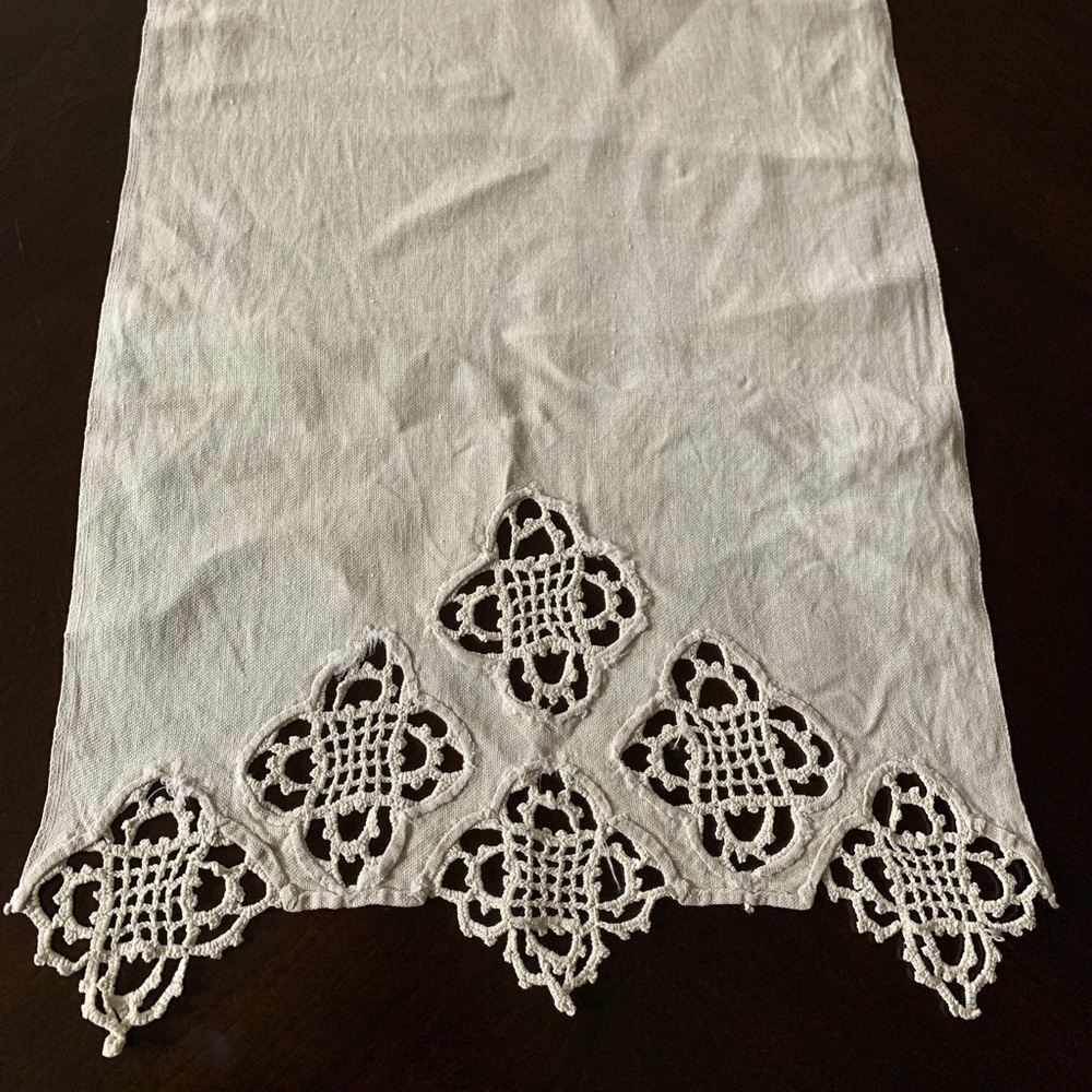 Linen table runner vintage - Picture 2 of 3